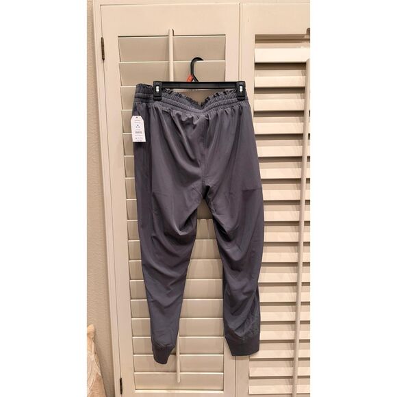 Time and Tru Maternity Elevated Joggers Metal Night Gray Size M NWT Relaxed Fit - Picture 2 of 4